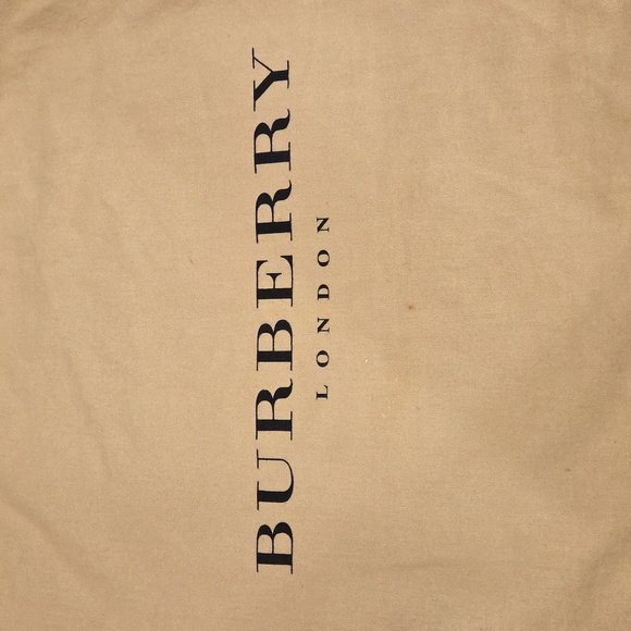 Burberry Black Leather Shoulder Bag with Gold Hardware - Picture 3 of 9